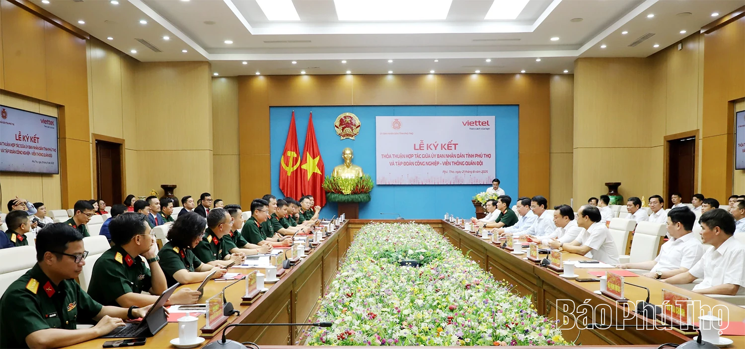 Ký kết thỏa thuận hợp tác về chuyển đổi số giai đoạn 2025 - 2030