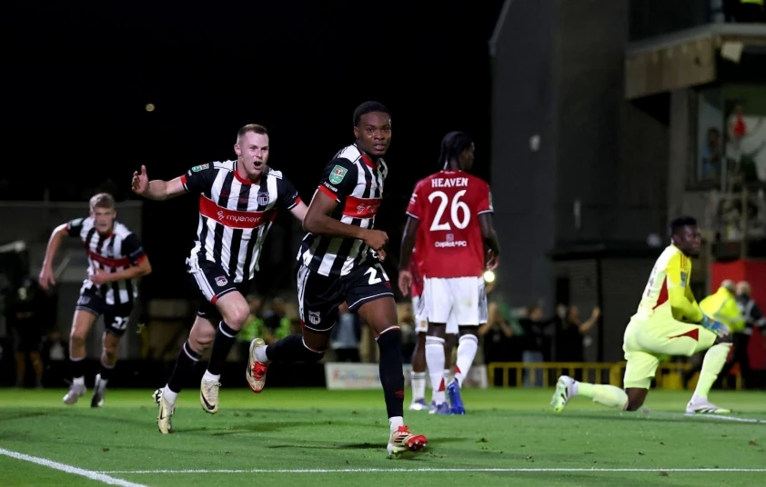 Thua đội hạng 4, MU chính thức bị loại khỏi Cúp Liên đoàn Anh