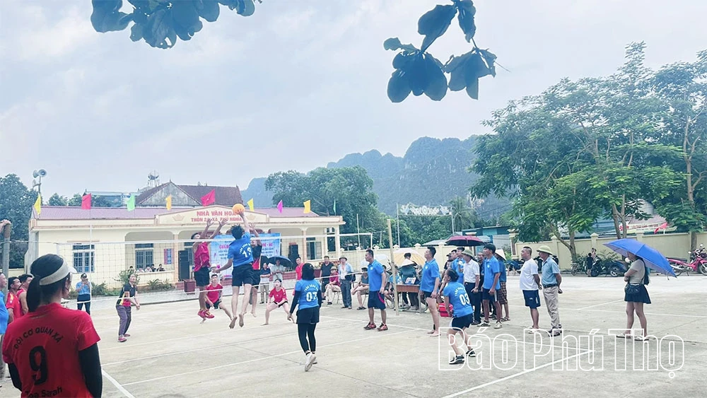 Giải bóng chuyền chào mừng 80 năm Cách mạng Tháng Tám và Quốc khánh 2/9