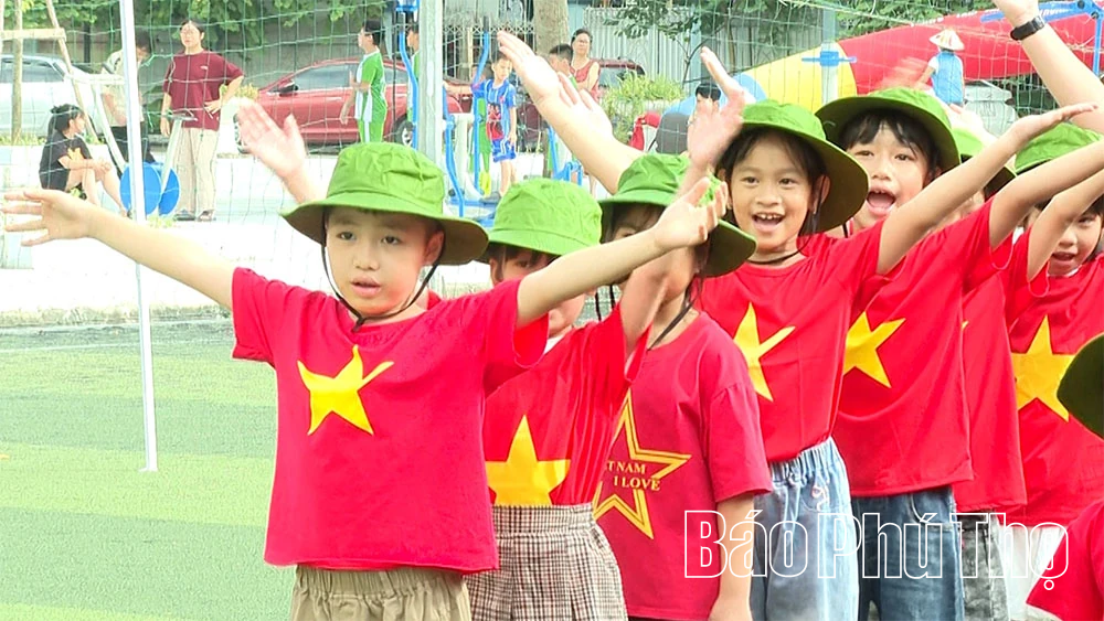 Cờ đỏ sao vàng: Biểu tượng của lòng yêu nước