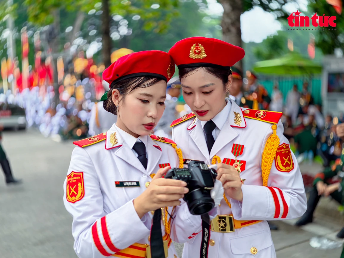 Khối nữ quân nhân diễu hành A80: Thông điệp về bình đẳng giới và khát vọng cống hiến