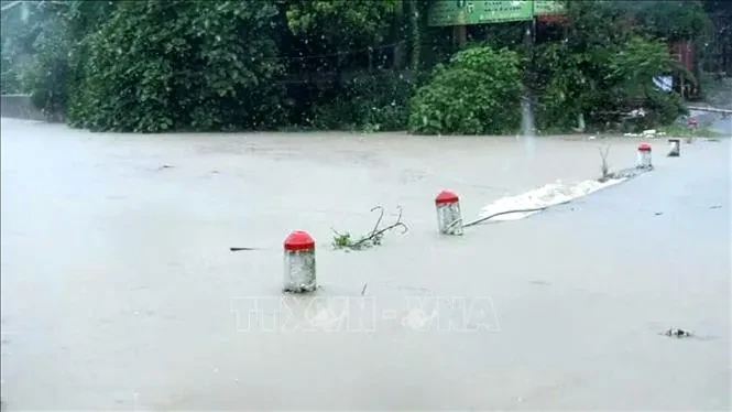 Huy động khẩn cấp 26 trạm bơm tiêu úng