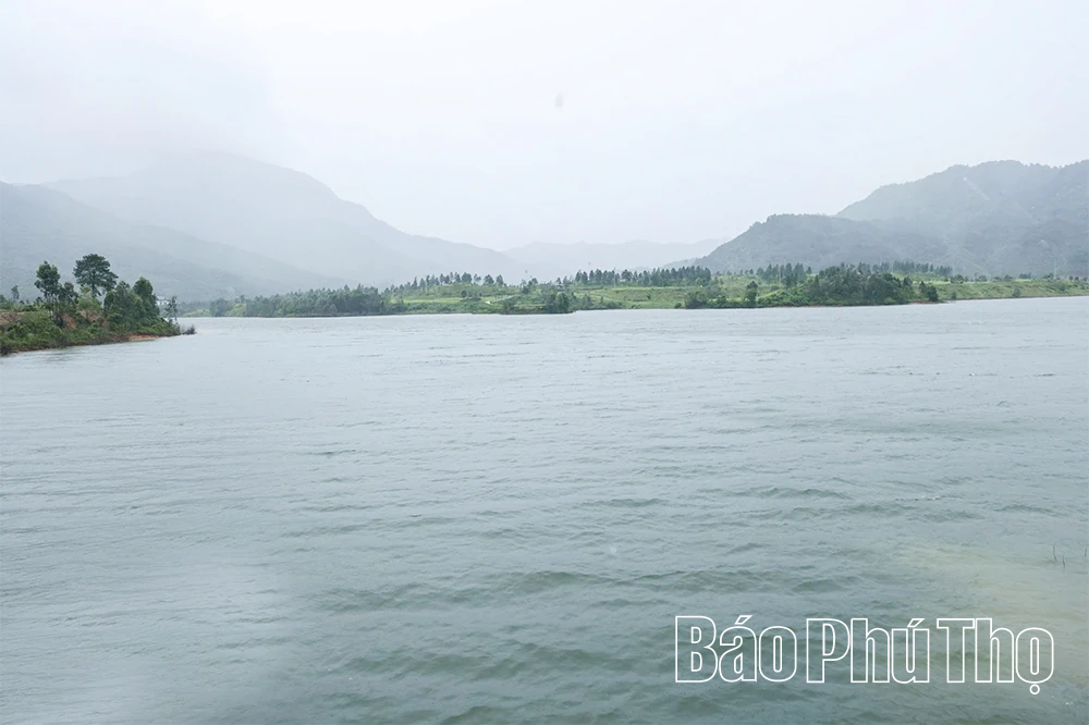 Bảo đảm an toàn khi hồ Thanh Lanh xả tràn