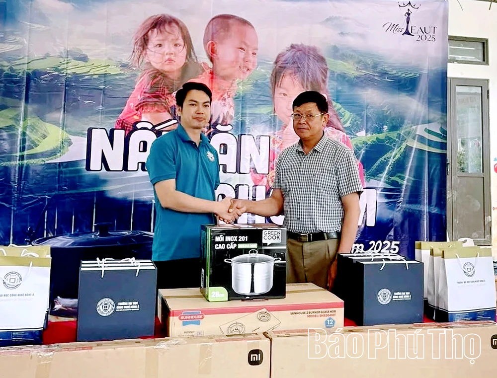 Kỳ 3: Thắp sáng giáo dục vùng khó