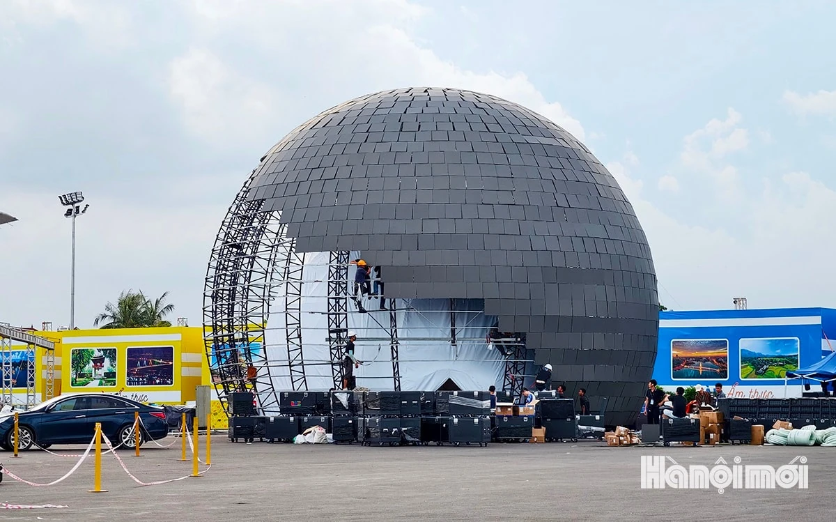 Triển lãm thành tựu đất nước trước “giờ G”