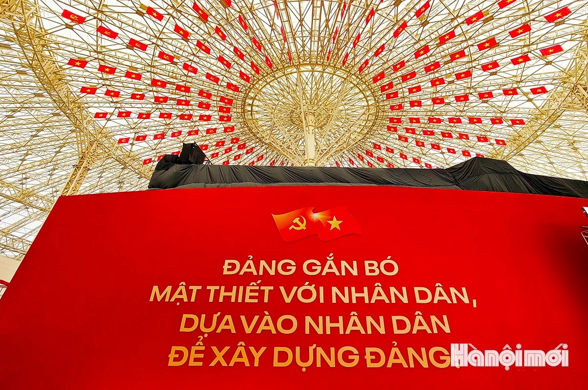 Triển lãm thành tựu đất nước trước “giờ G”