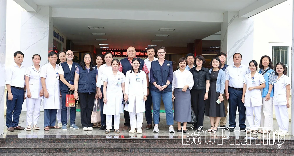 Tổ chức Y tế thế giới khu vực Tây Thái Bình Dương thăm và làm việc tại Phú Thọ