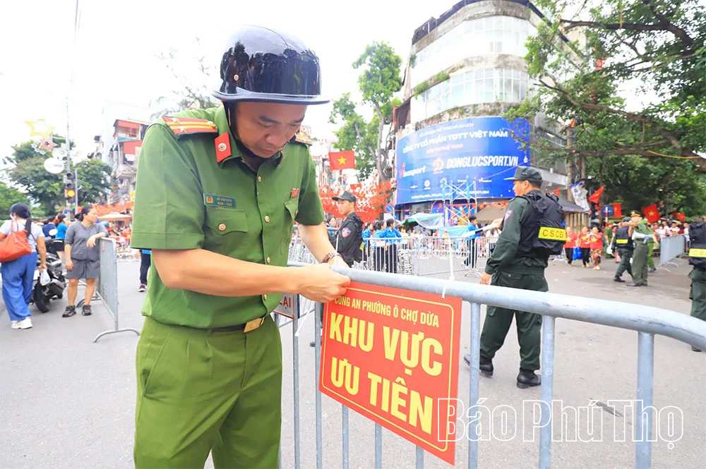 Người dân cả nước háo hức chờ đợi buổi tổng duyệt diễu binh, diễu hành A80