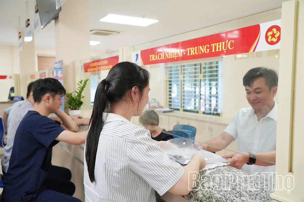 Chung tay cải cách thủ tục hành chính