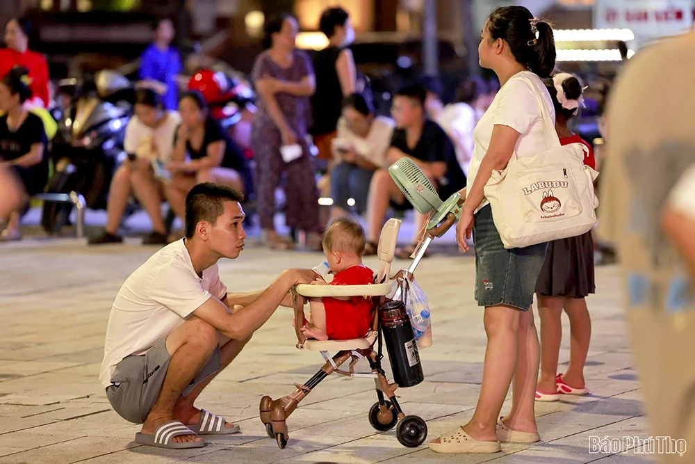 Phú Thọ rộn ràng đêm Quốc Khánh