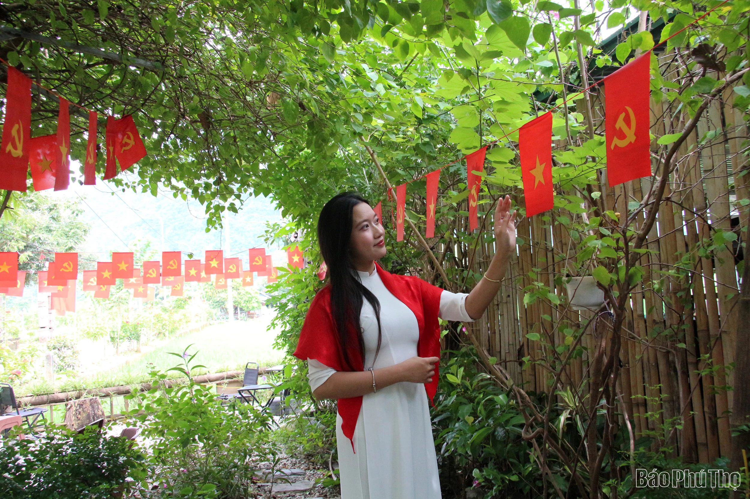 “Tết Độc lập” ở bản Lác - nơi tình thân bền chặt như sợi chỉ đỏ