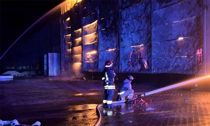 Nga, Ukraine tập kích nhau trong đêm