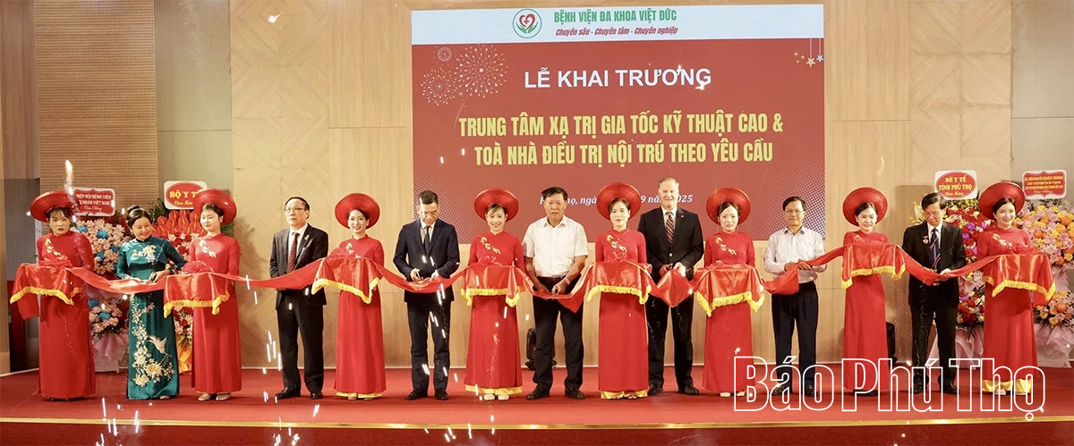 Khai trương Trung tâm xạ trị gia tốc kỹ thuật cao & tòa nhà điều trị nội trú theo yêu cầu