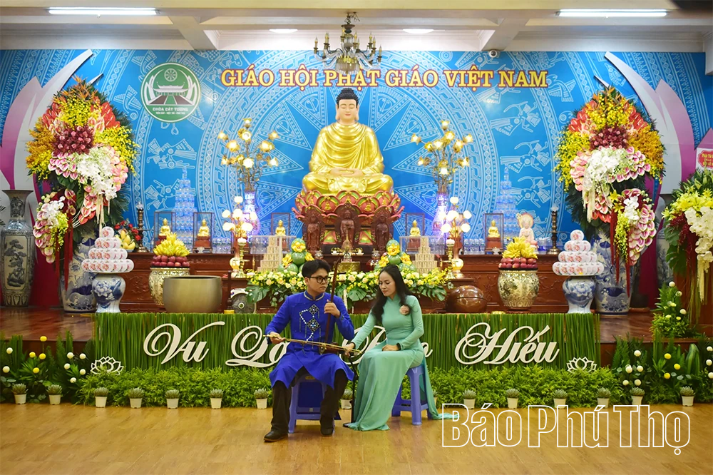 Cảm niệm vu lan: Báo hiếu không có mùa