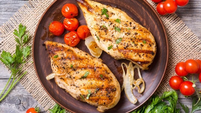 3 điều cần lưu ý khi ăn ức gà để giảm cân