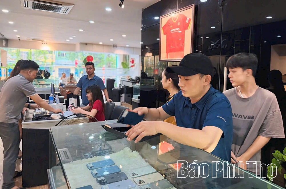 Chuyện của Hoàng