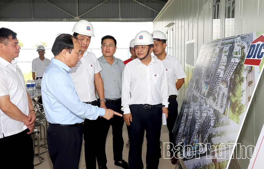 Thứ trưởng Bộ Xây dựng làm việc tại tỉnh về triển khai nhiệm vụ ngành và phát triển nhà ở xã hội