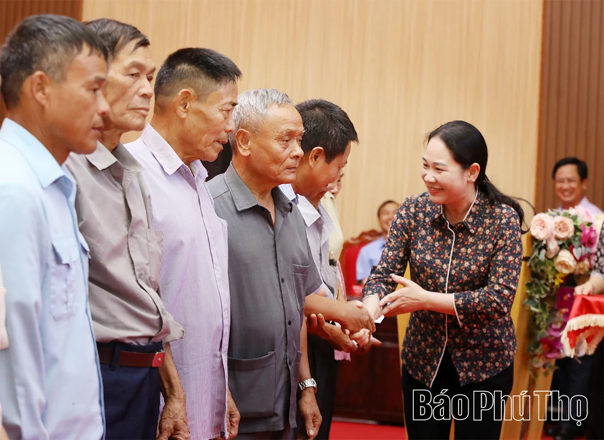 Đoàn công tác Bộ Dân tộc và Tôn giáo làm việc tại xã Thanh Sơn