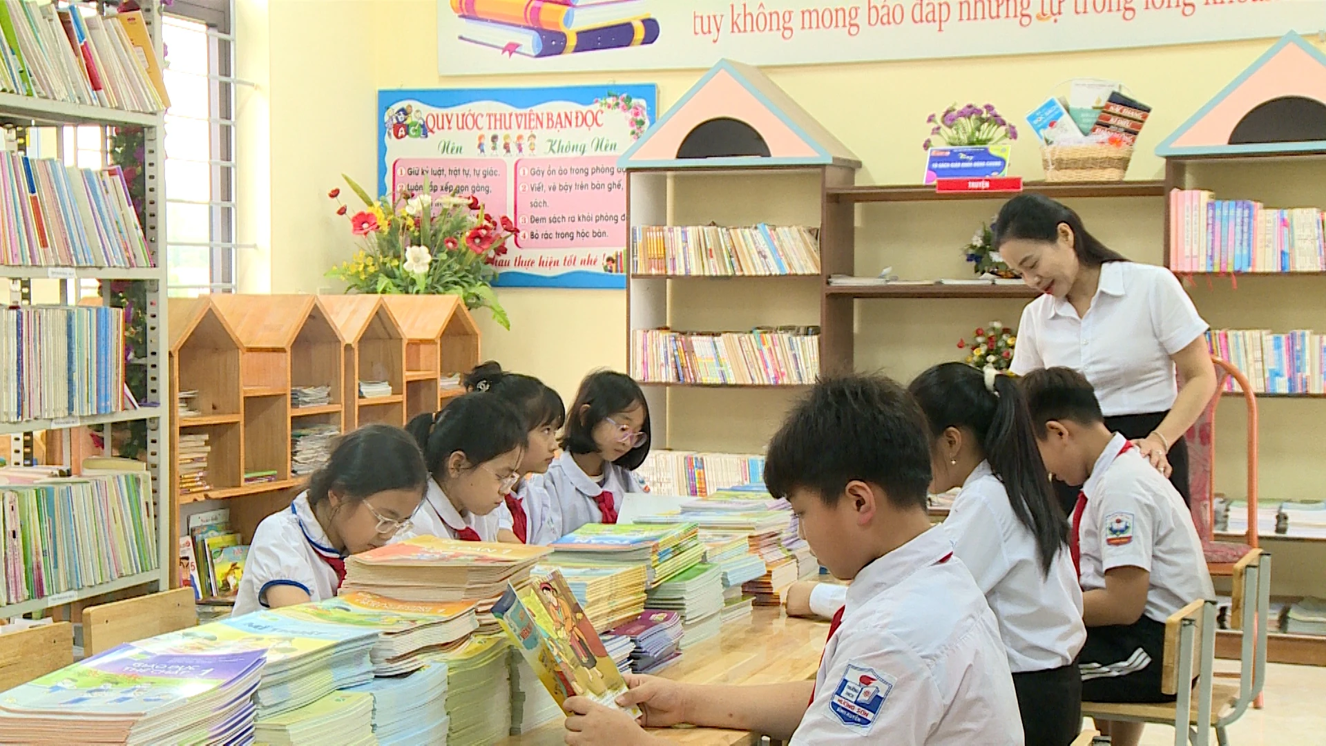 Kho tàng tri thức mở cửa: Khi trường học vun đắp văn hóa đọc