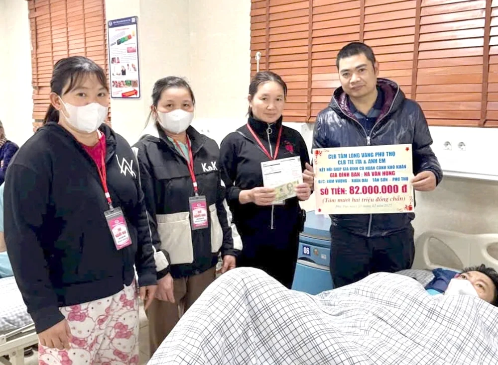 Những “tấm lòng vàng”