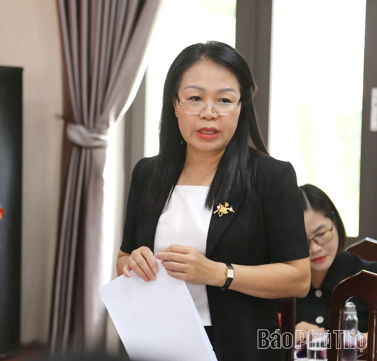 Phó Bí thư Tỉnh ủy Bùi Thị Minh làm việc tại xã Thượng Long về vận hành mô hình chính quyền địa phương 2 cấp