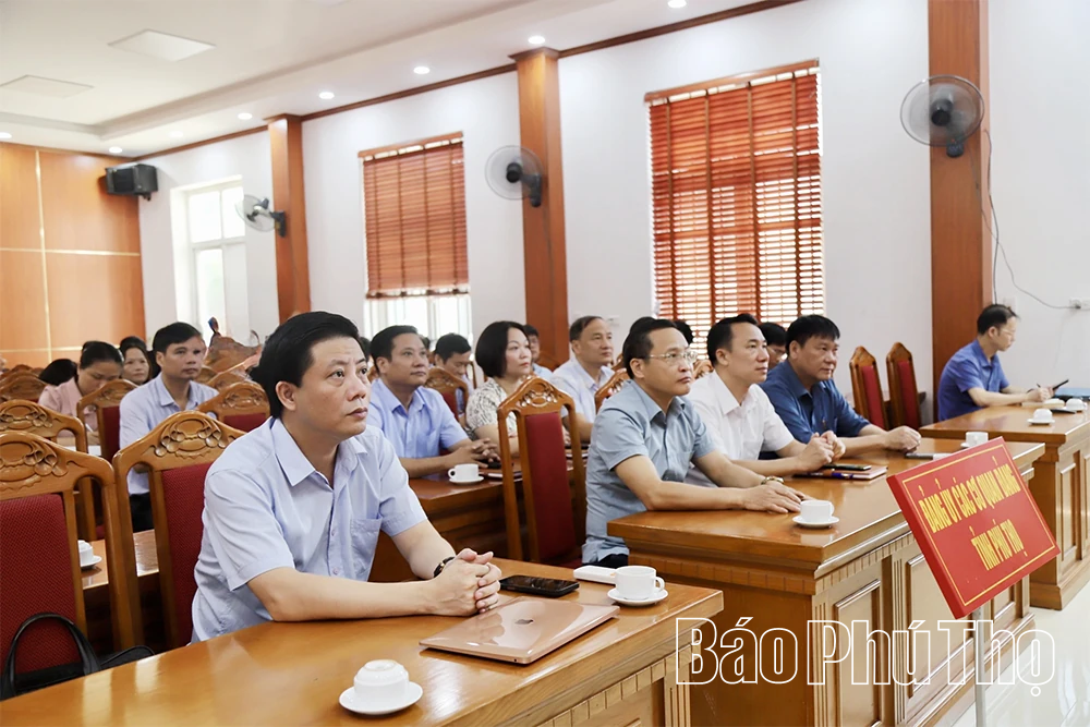 Đảng uỷ các cơ quan Đảng tỉnh quán triệt 4 Nghị quyết của Bộ Chính trị