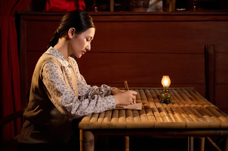 Phim ca nhạc “Lá thư gửi tương lai” và cú rẽ bất ngờ của Lê Minh Ngọc trong âm nhạc