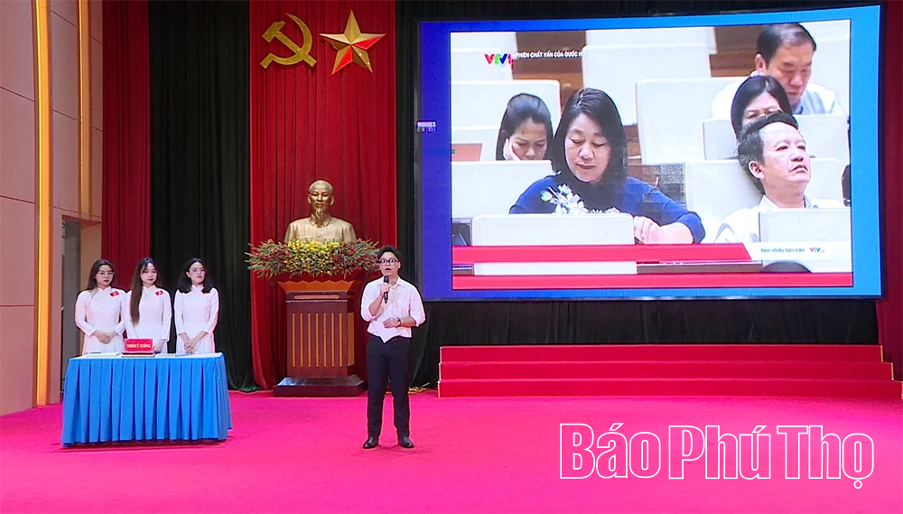 Chung khảo Cuộc thi “Ý tưởng nghiên cứu khoa học sinh viên” năm học 2025- 2026