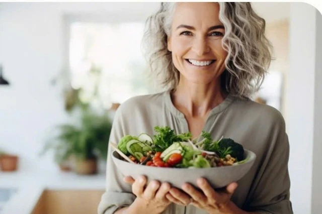 3 loại thực phẩm tốt nhất cho những người sau 50 tuổi