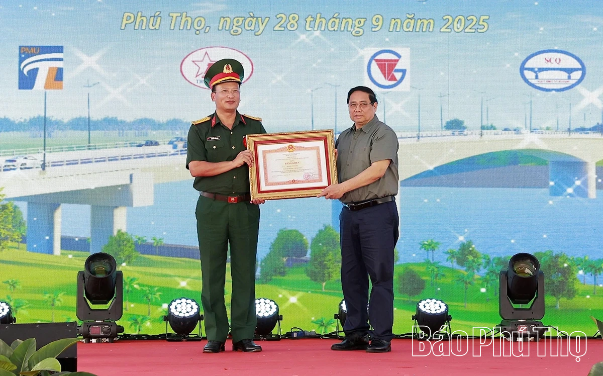 Khánh thành cầu Phong Châu, quốc lộ 32C, tỉnh Phú Thọ