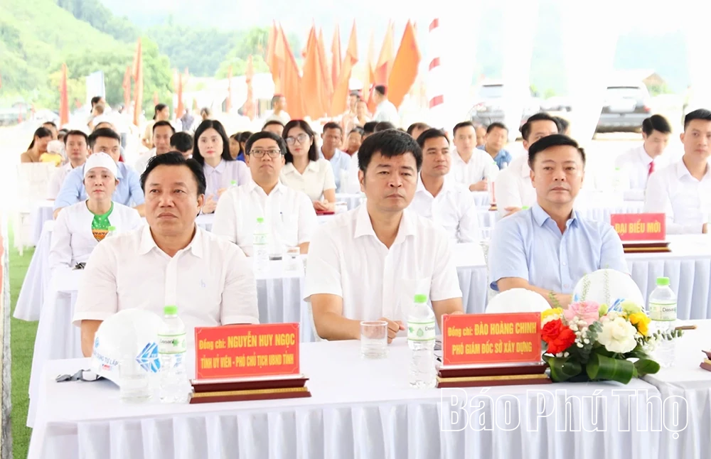 Khởi công xây dựng trụ sở làm việc của Đảng ủy, HĐND, UBND, Ủy ban MTTQ xã Trung Sơn