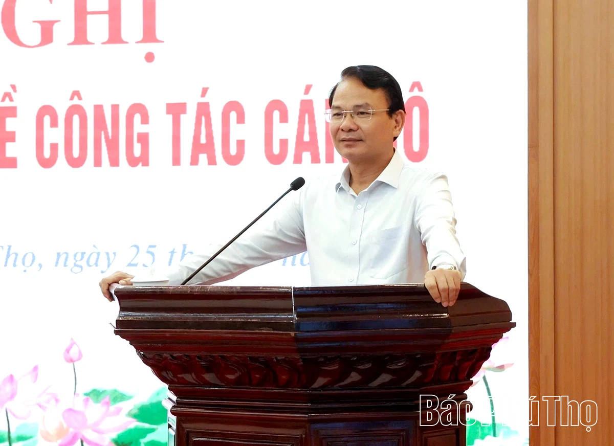 Thực hiện quy trình về công tác cán bộ và một số nội dung quan trọng