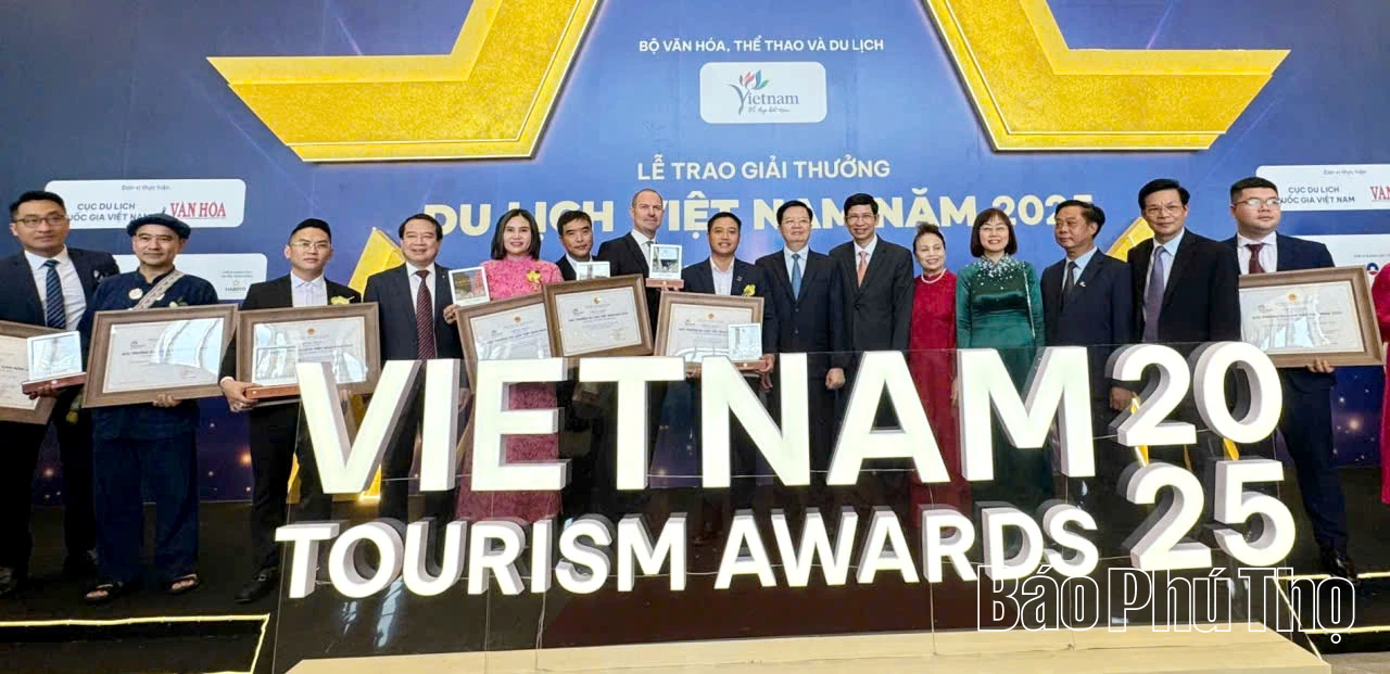 Sân Golf Thanh Lanh - Phú Thọ đạt giải thưởng Top 10 sân golf phục vụ khách du lịch tốt nhất