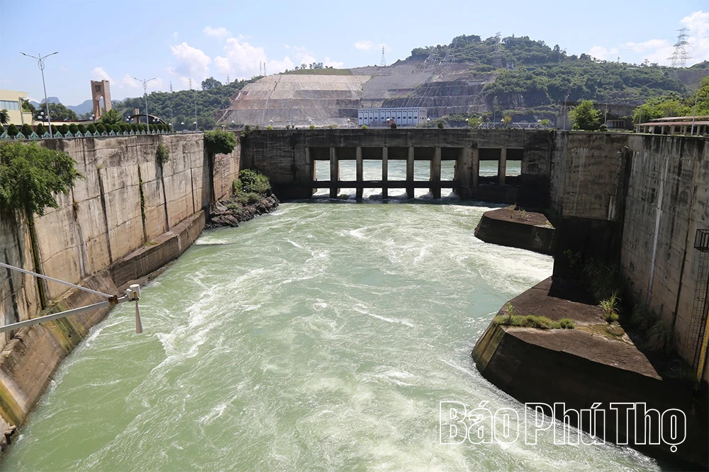 Khám phá công trình thế kỷ Thủy điện Hoà Bình