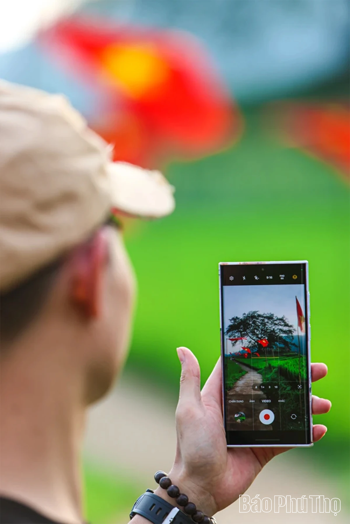 Thơ mộng bản Mừng