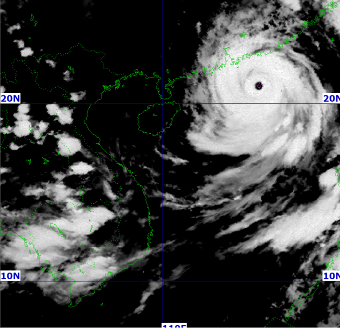 Siêu bão Ragasa giảm cấp