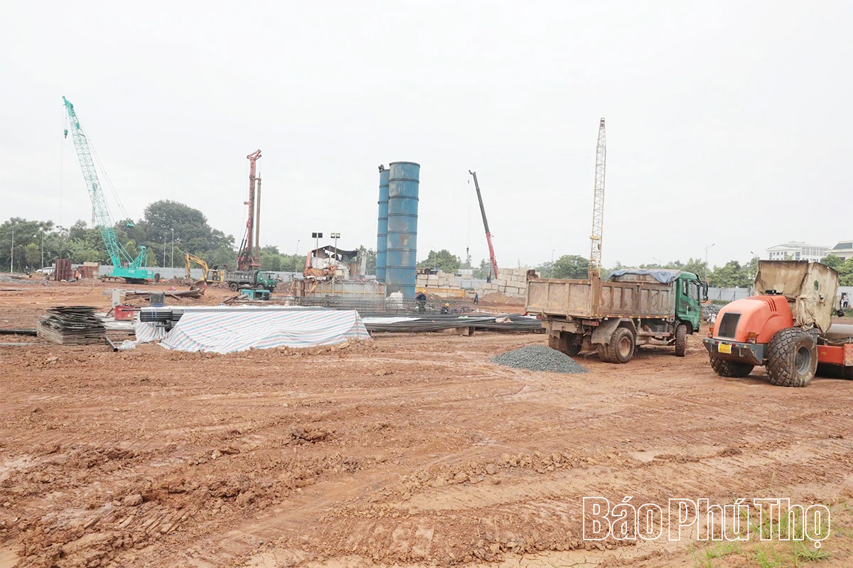 Khởi công Dự án Khu đô thị mới Đông Nam Oasis City chào mừng Đại hội đại biểu Đảng bộ tỉnh