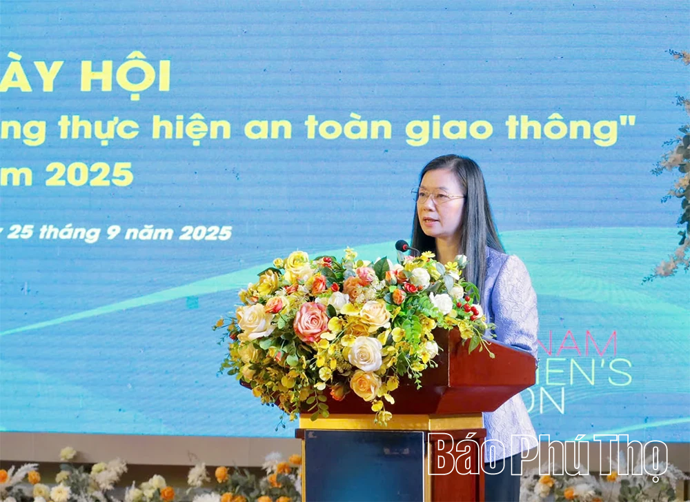 Ngày hội “Gia đình có trách nhiệm trong thực hiện an toàn giao thông”