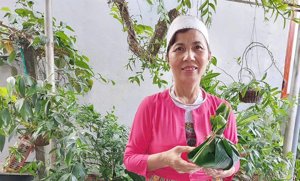 Món cá ốch đồ măng chua - nhung nhớ hương vị núi rừng