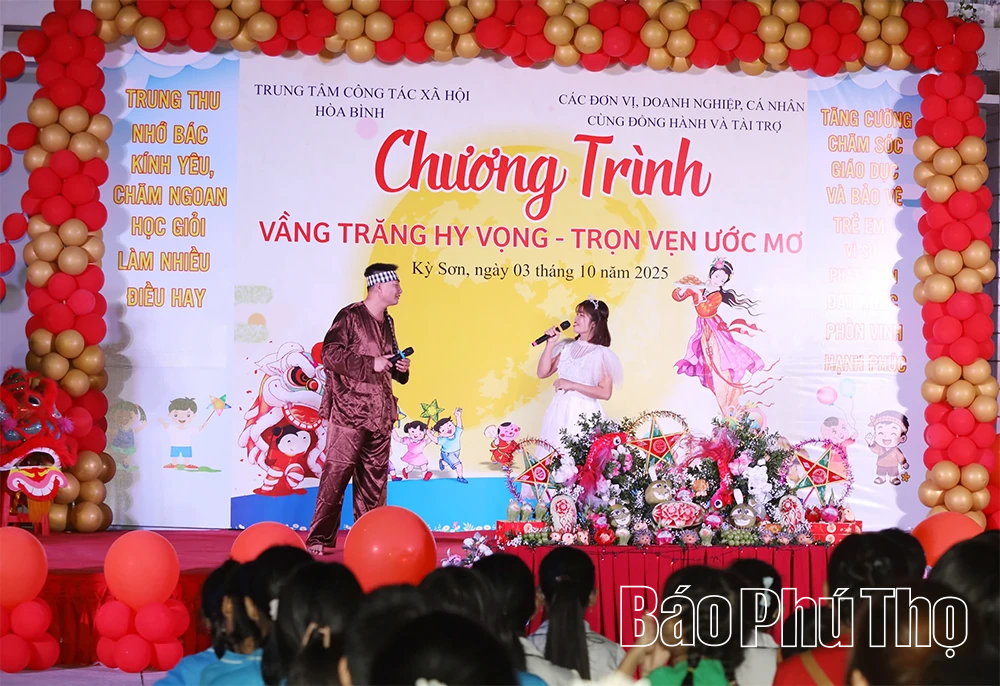 Ấm áp Tết Trung thu “Vầng trăng hy vọng – Trọn vẹn ước mơ”
