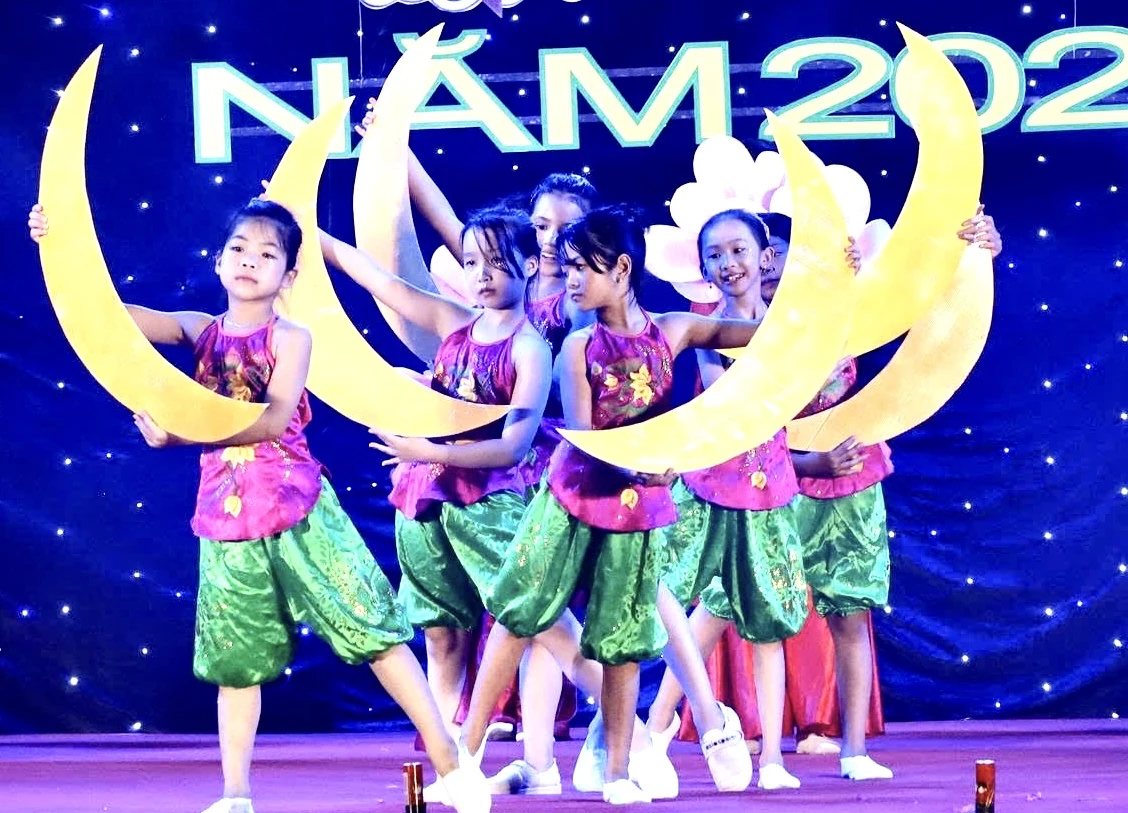 “Đêm hội Trăng rằm trên sông Đà” năm 2025