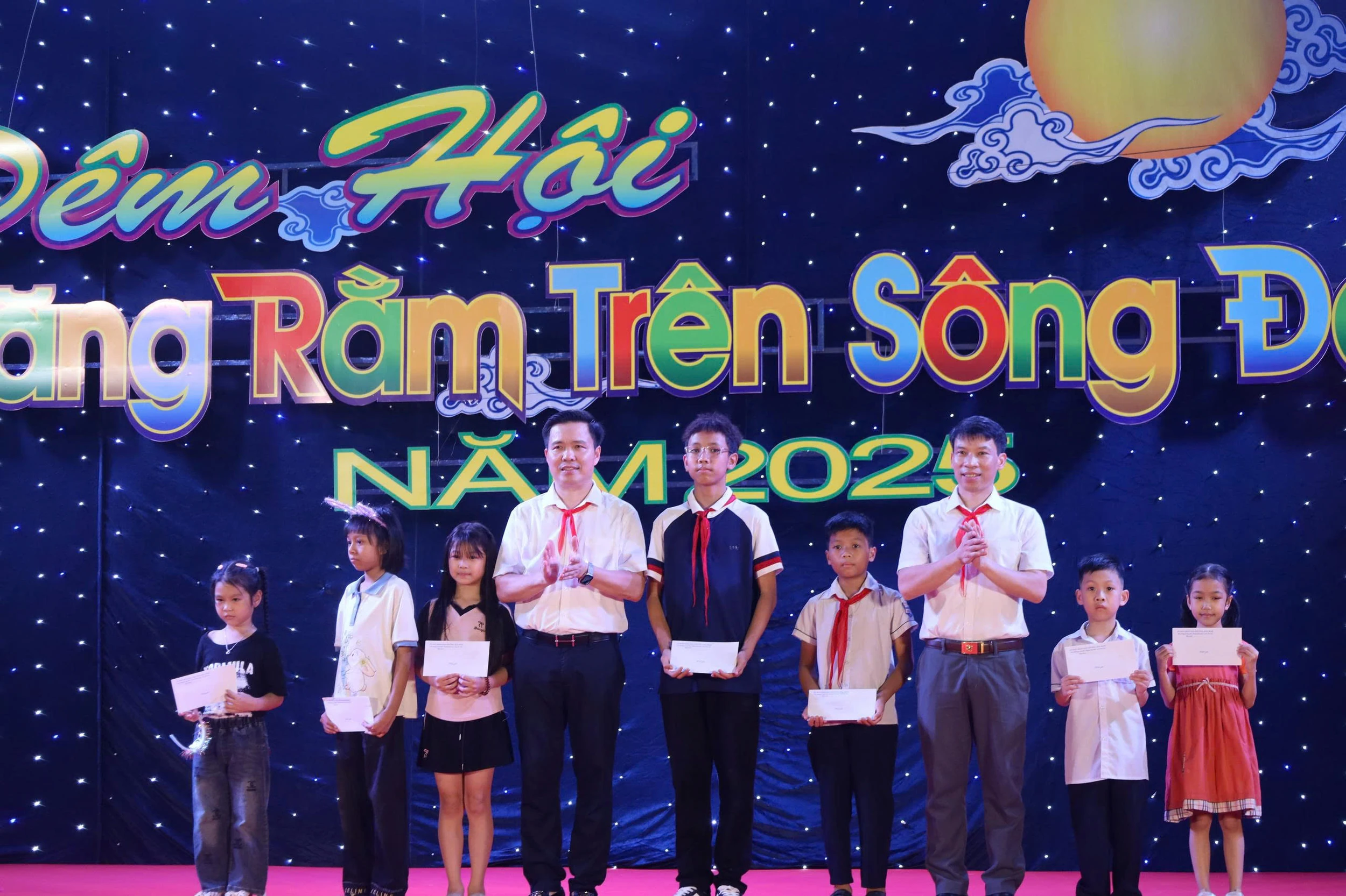 “Đêm hội Trăng rằm trên sông Đà” năm 2025