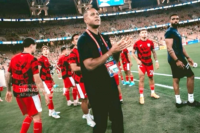 HLV Patrick Kluivert: “Indonesia vẫn sáng cửa dự World Cup”