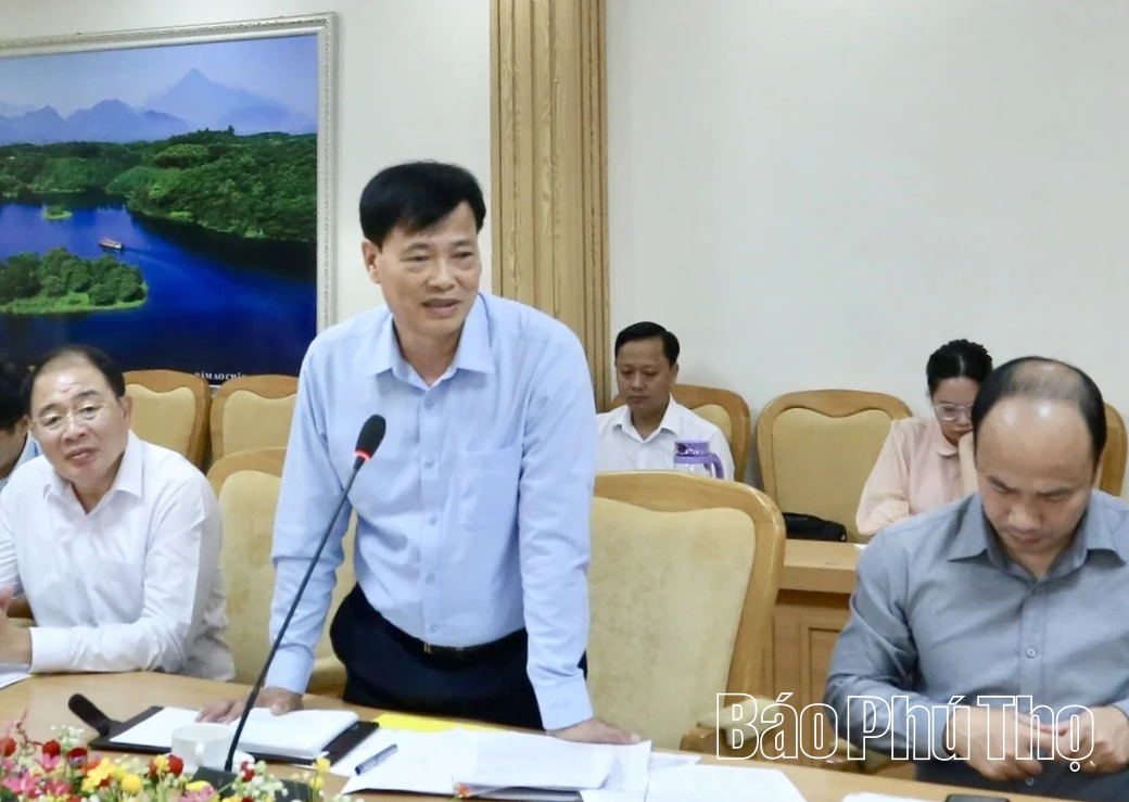 Đoàn đại biểu Quốc hội tỉnh tiếp xúc cử tri chuyên đề và lấy ý kiến vào một số dự án luật