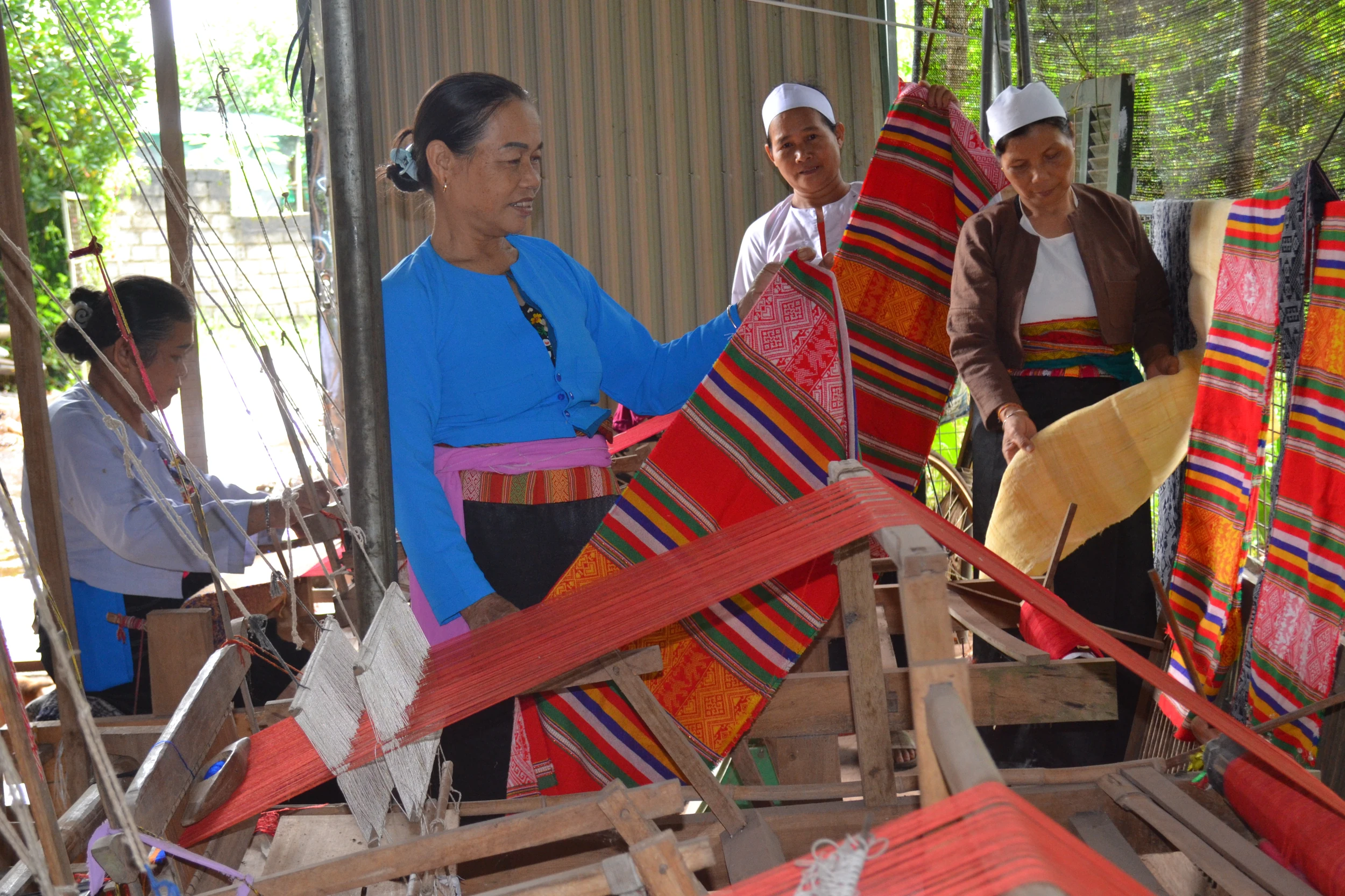 Nơi “giữ hồn” thổ cẩm truyền thống dân tộc Mường