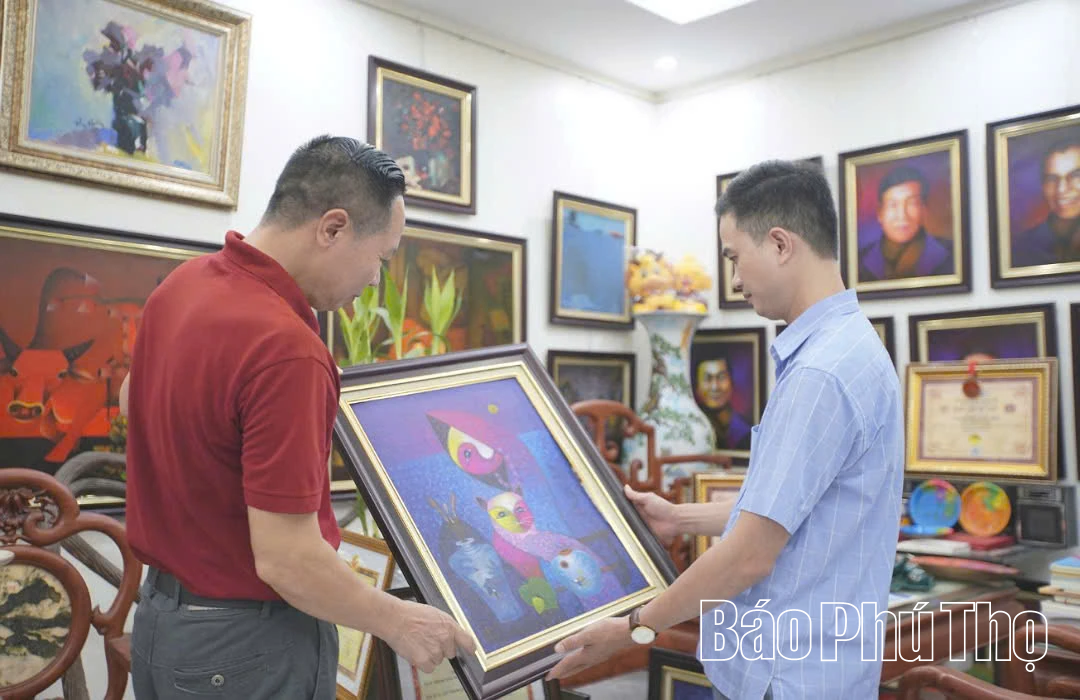 Họa sĩ Hoàng Trúc lần thứ ba xác lập Kỷ lục Việt Nam