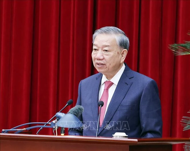 Bế mạc Hội nghị lần thứ 13 Ban Chấp hành Trung ương Đảng khóa XIII