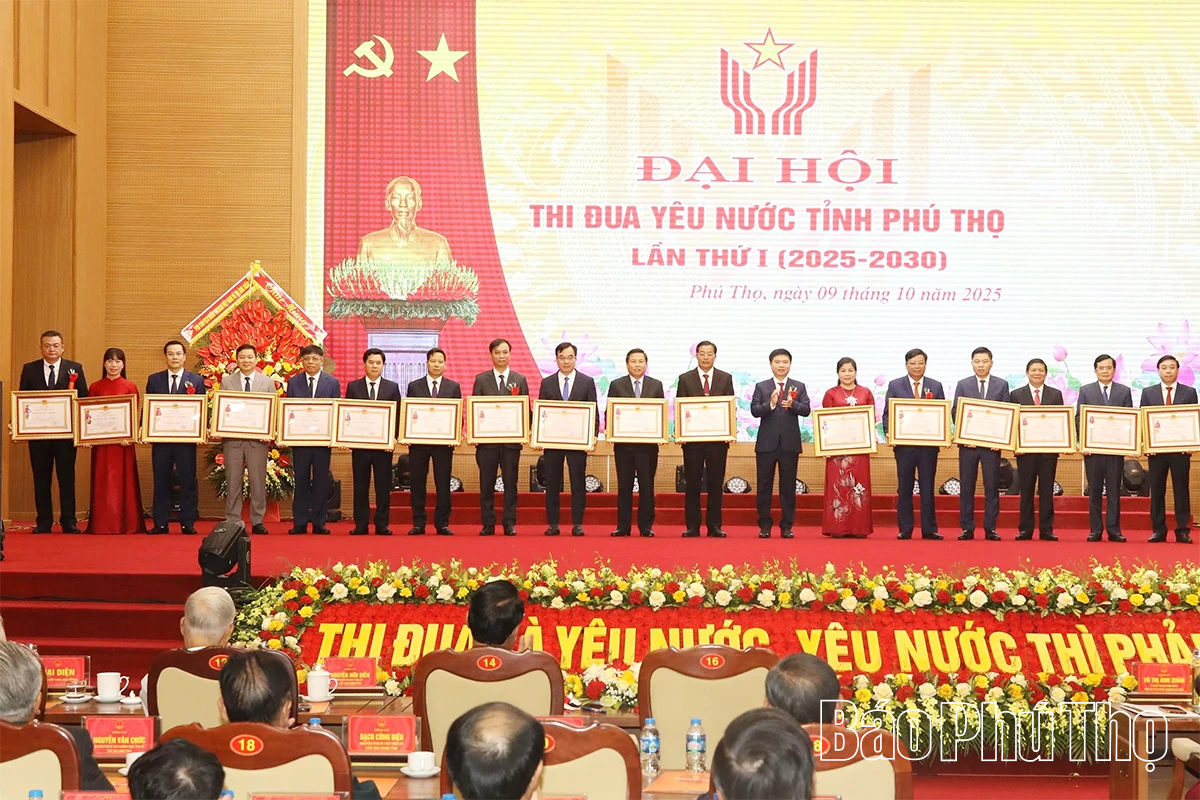 Đại hội Thi đua yêu nước tỉnh Phú Thọ lần thứ I thành công tốt đẹp