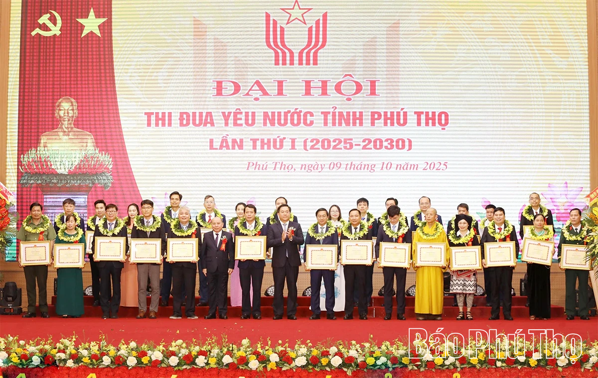 Đại hội Thi đua yêu nước tỉnh Phú Thọ lần thứ I thành công tốt đẹp