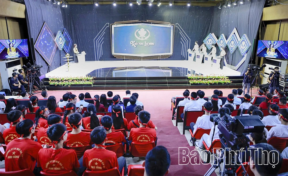 Bản lĩnh, trí tuệ tỏa sáng cùng Khát vọng Lạc Hồng